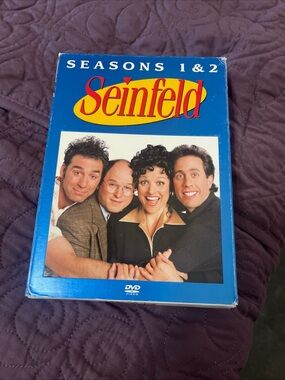 Source Unknown Seinfeld DVD Box Set Blue & Yellow